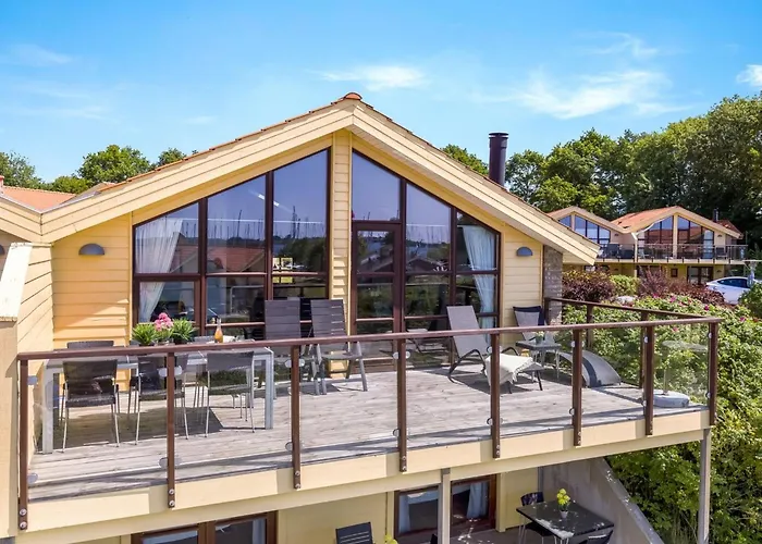 Era - 100m From The Sea By Interhome *